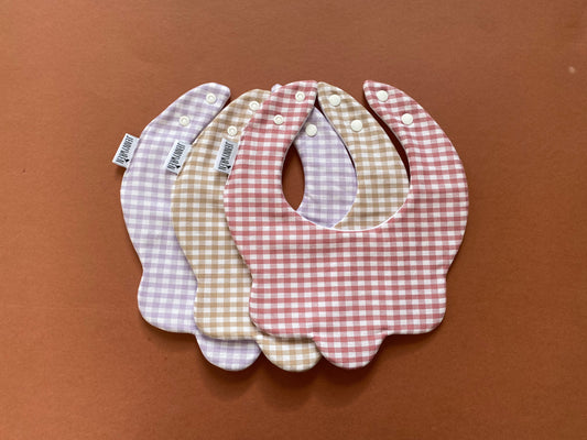 Choice of gingham scallop bib