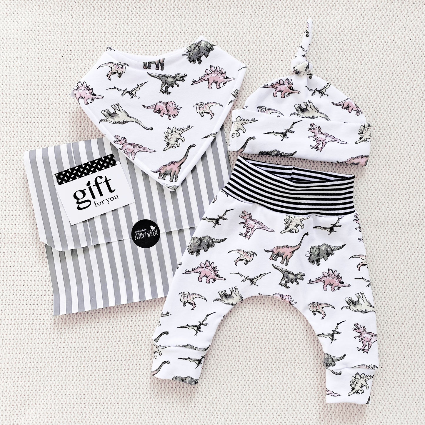 Jurassic bib, hat and leggings set