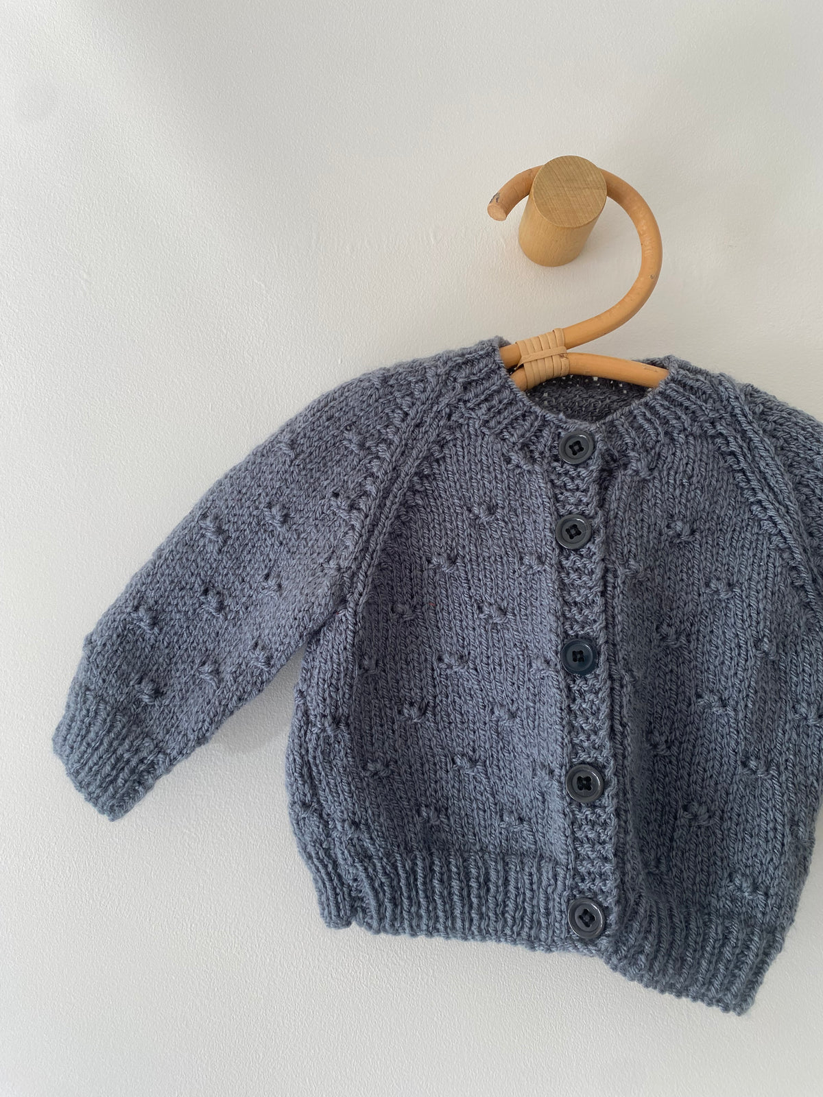 3-6M grey popcorn hand-knitted cardigan and booties set