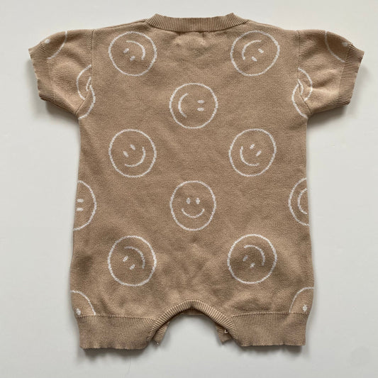 6-12M Hunter + Rose beige smiley face knitted romper