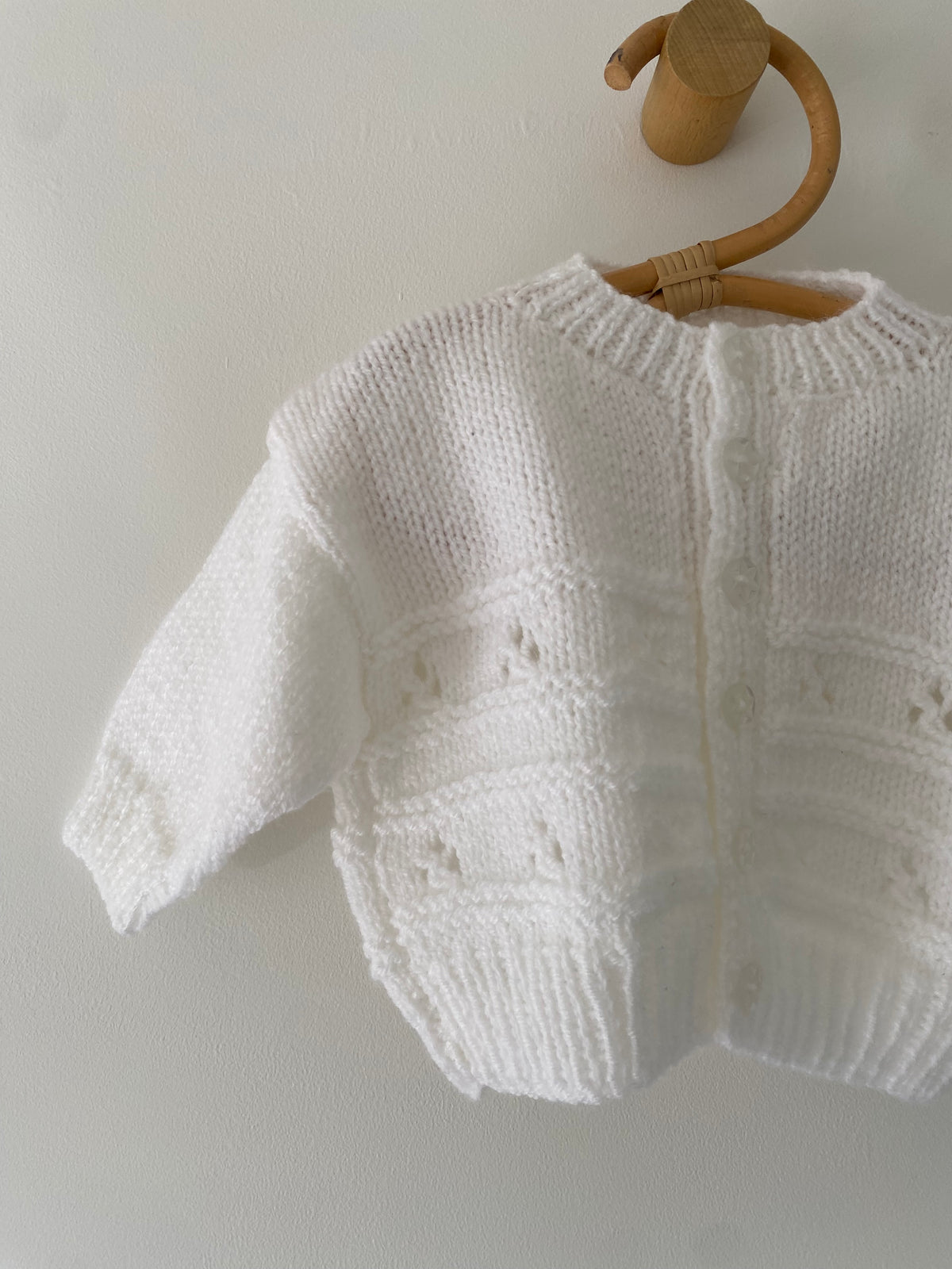 3-6M white patterned hand-knitted cardigan