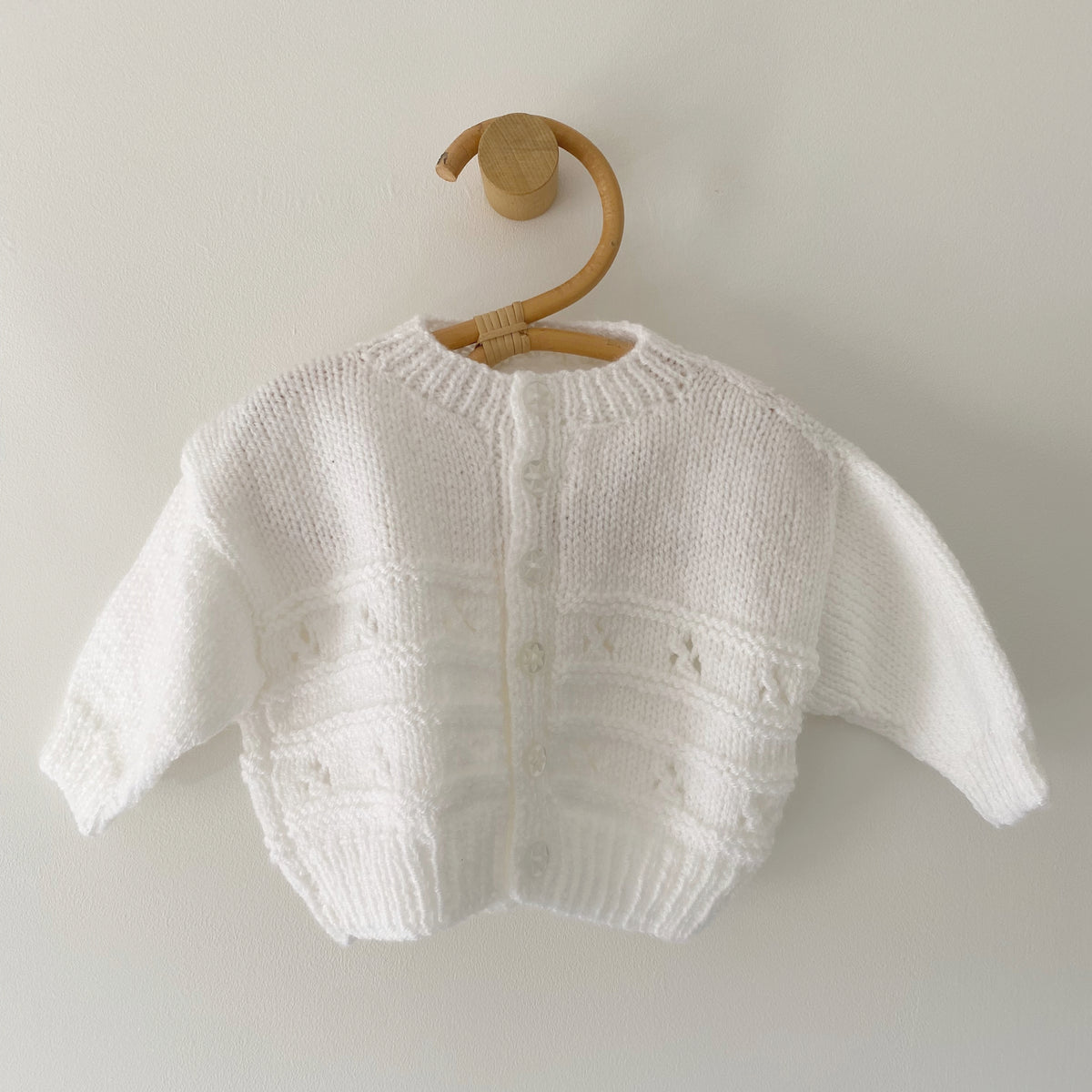 3-6M white patterned hand-knitted cardigan