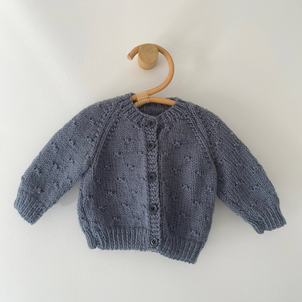 3-6M grey popcorn hand-knitted cardigan and booties set