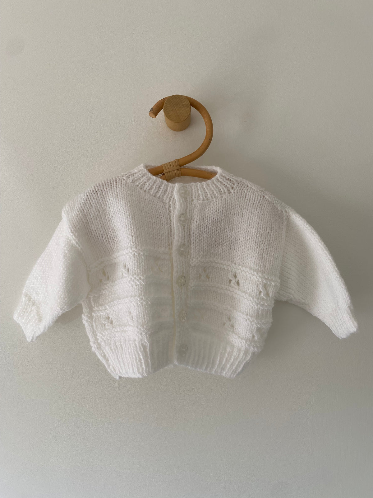 3-6M white patterned hand-knitted cardigan