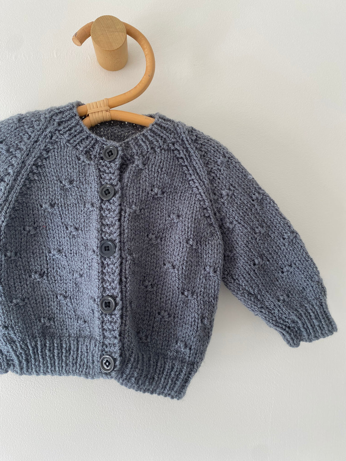 3-6M grey popcorn hand-knitted cardigan and booties set
