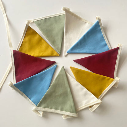 Rainbow randomised bunting banner