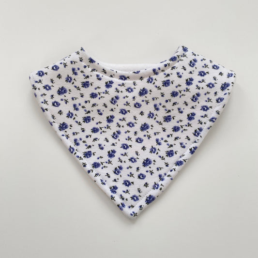 Lilac ditsy floral bandana bib