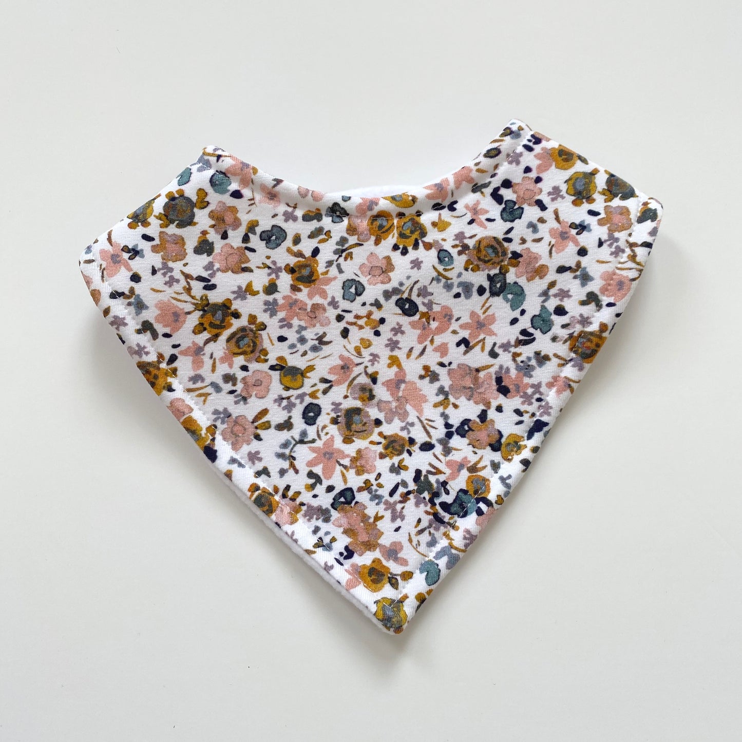 Ditsy floral bandana bib