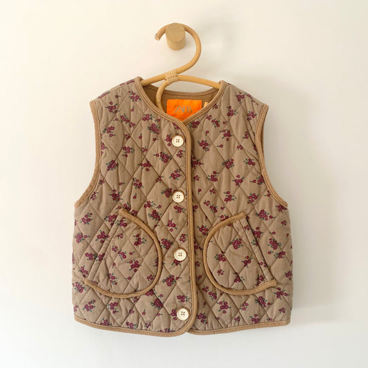 4-5Y Zara brown with red floral waistcoat fleece lined