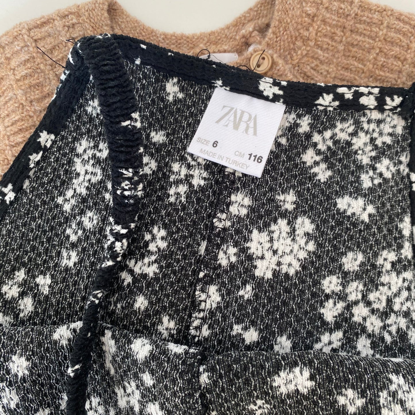 5-6Y Zara black ditsy floral jumpsuit