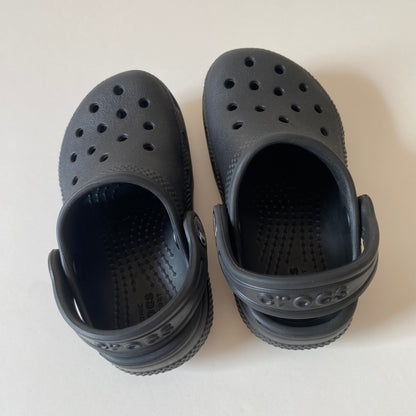 Crocs black classic UK size C7