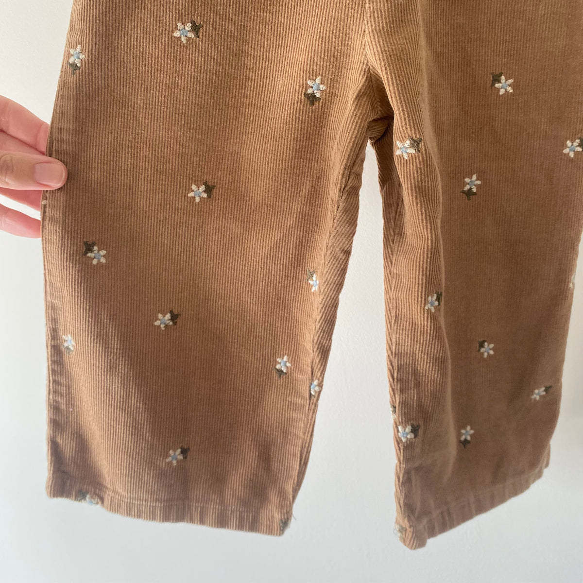 18-24M Zara brown rust corduroy embroidered floral dungarees