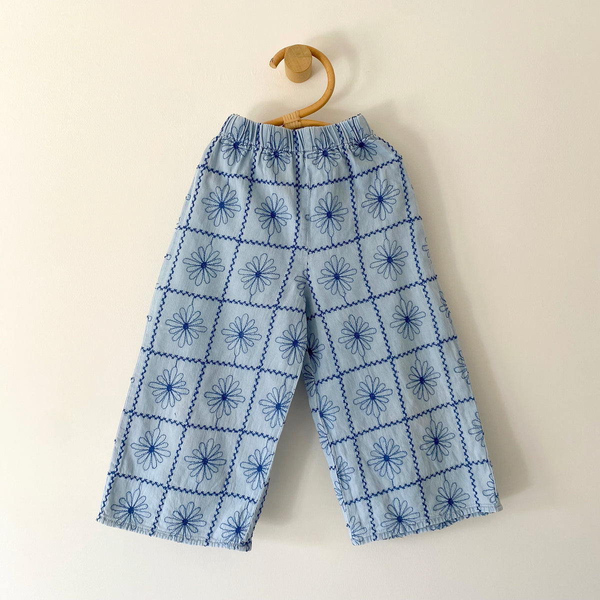 4-5Y Zara embroidered blue floral wide leg trousers