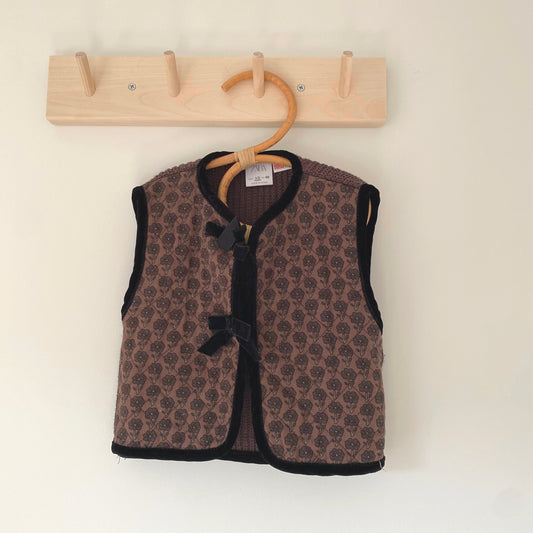 1-2Y Zara brown floral quilted waistcoat with bows