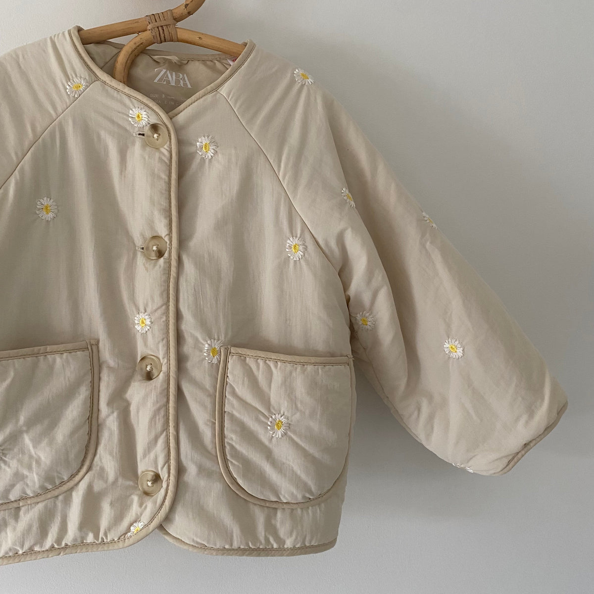 2-3Y Zara beige embroidered daisy quilted jacket