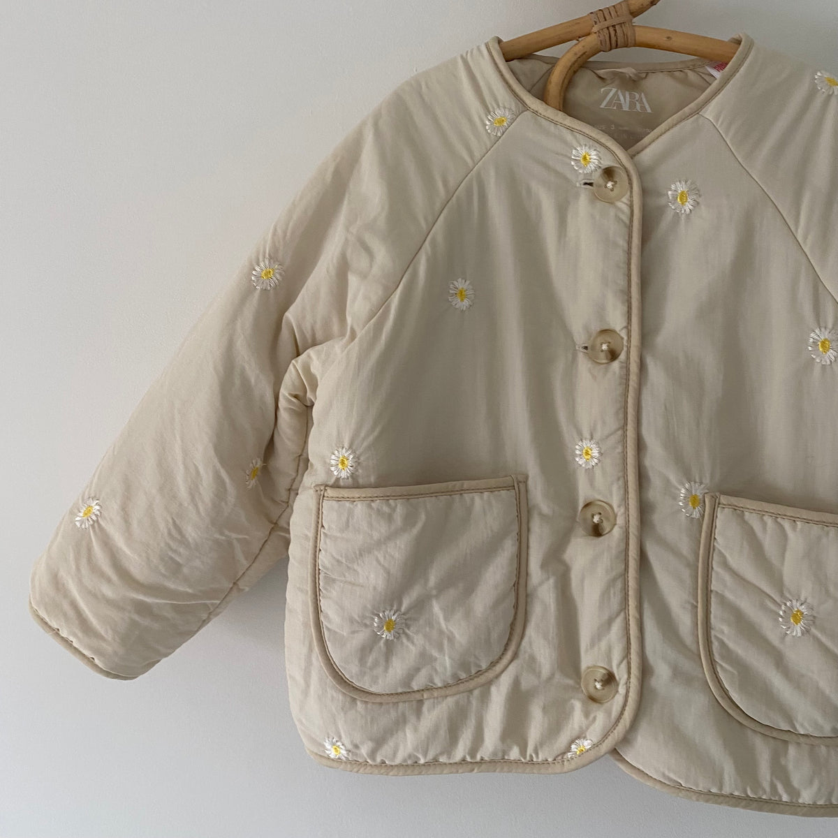 2-3Y Zara beige embroidered daisy quilted jacket