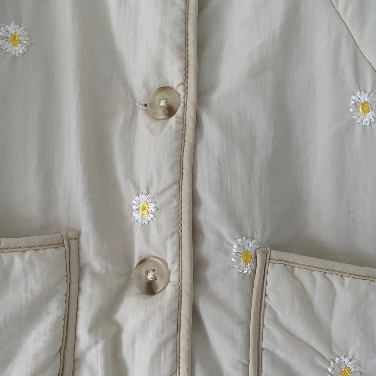 2-3Y Zara beige embroidered daisy quilted jacket
