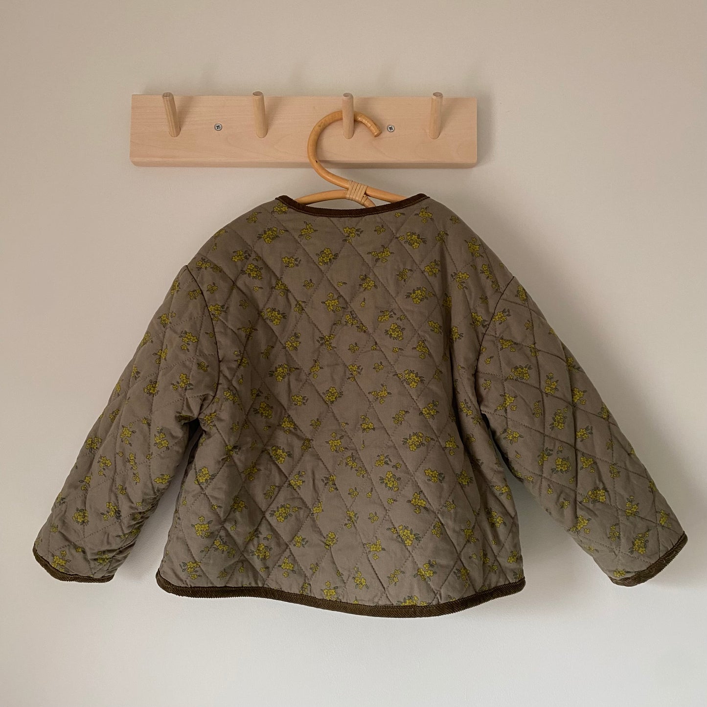 3-4Y Zara khaki ditsy floral quilted jacket