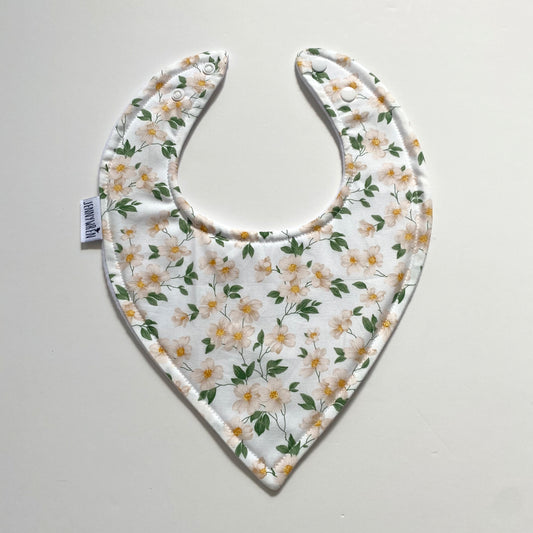 White daisies bandana bib