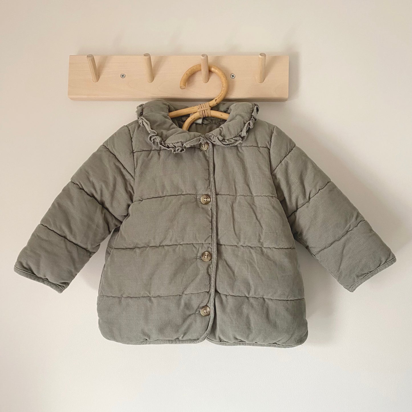 12-18M H&M sage green quilted padded jacket with collar