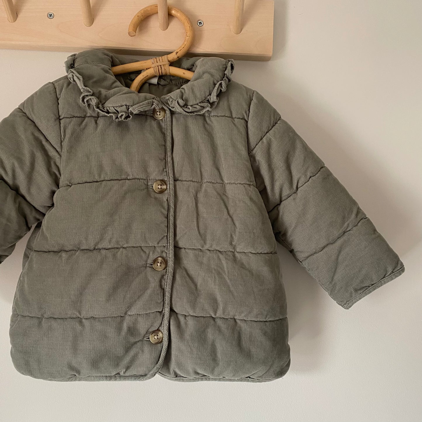12-18M H&M sage green quilted padded jacket with collar