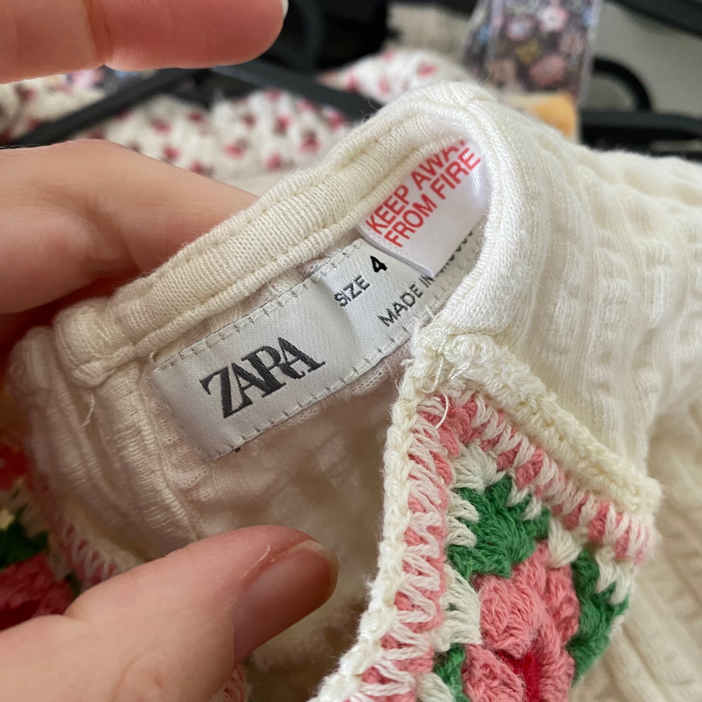 3-4Y Zara patterned crochet knit crinkle cream blouse