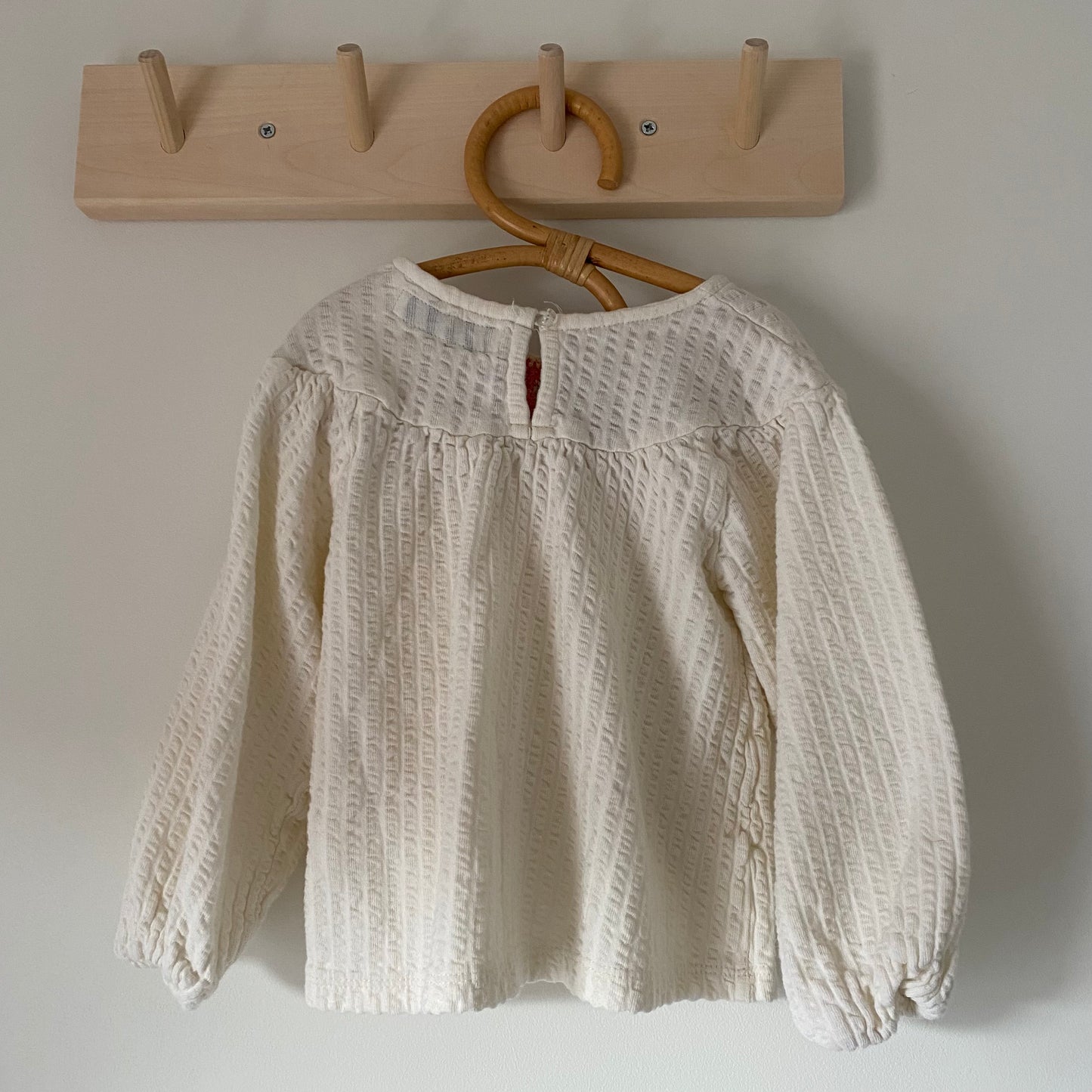 3-4Y Zara patterned crochet knit crinkle cream blouse