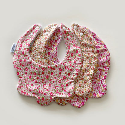 Choice of ditsy floral scallop bib