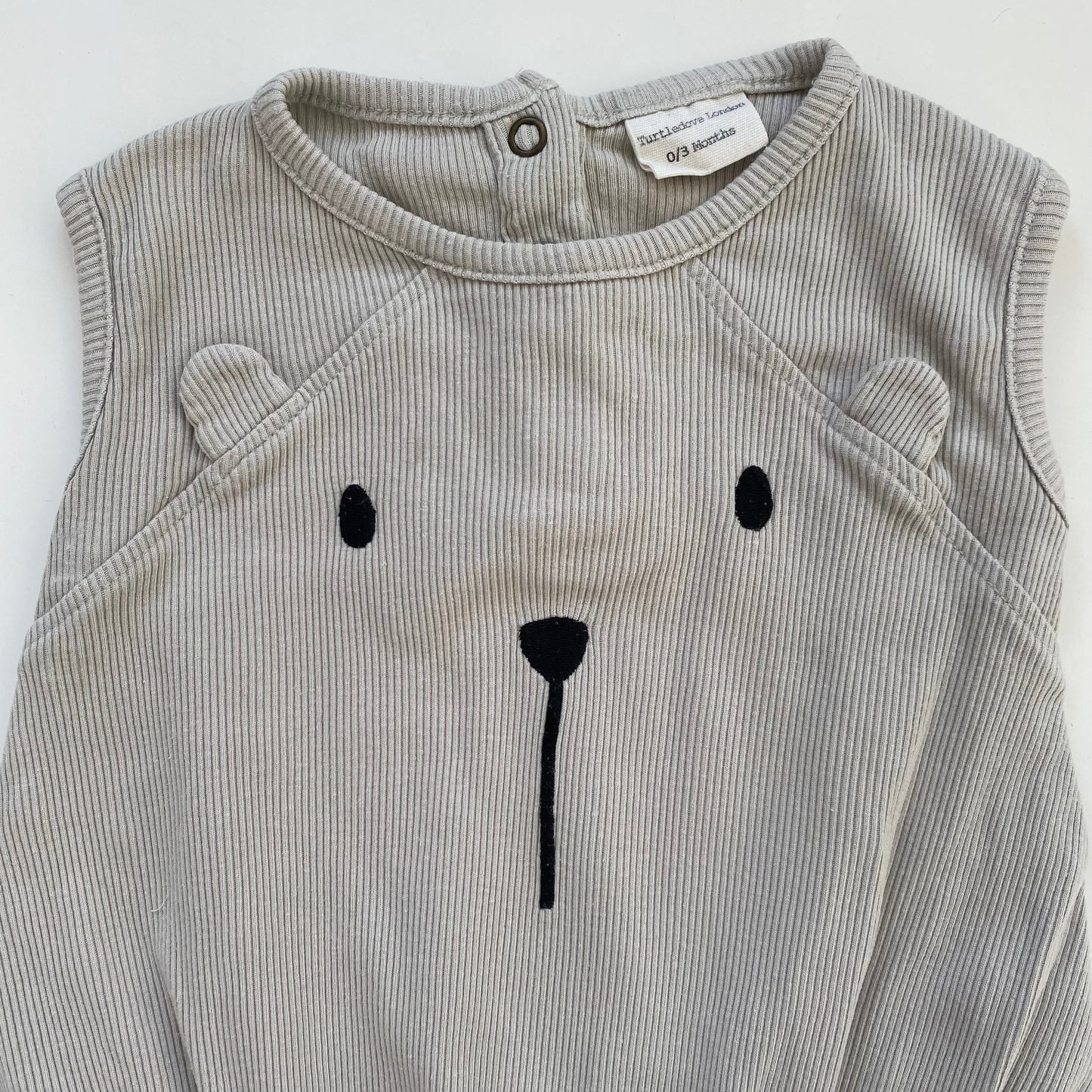 0-3M TurtleDoveLondon ribbed grey bear bubble romper