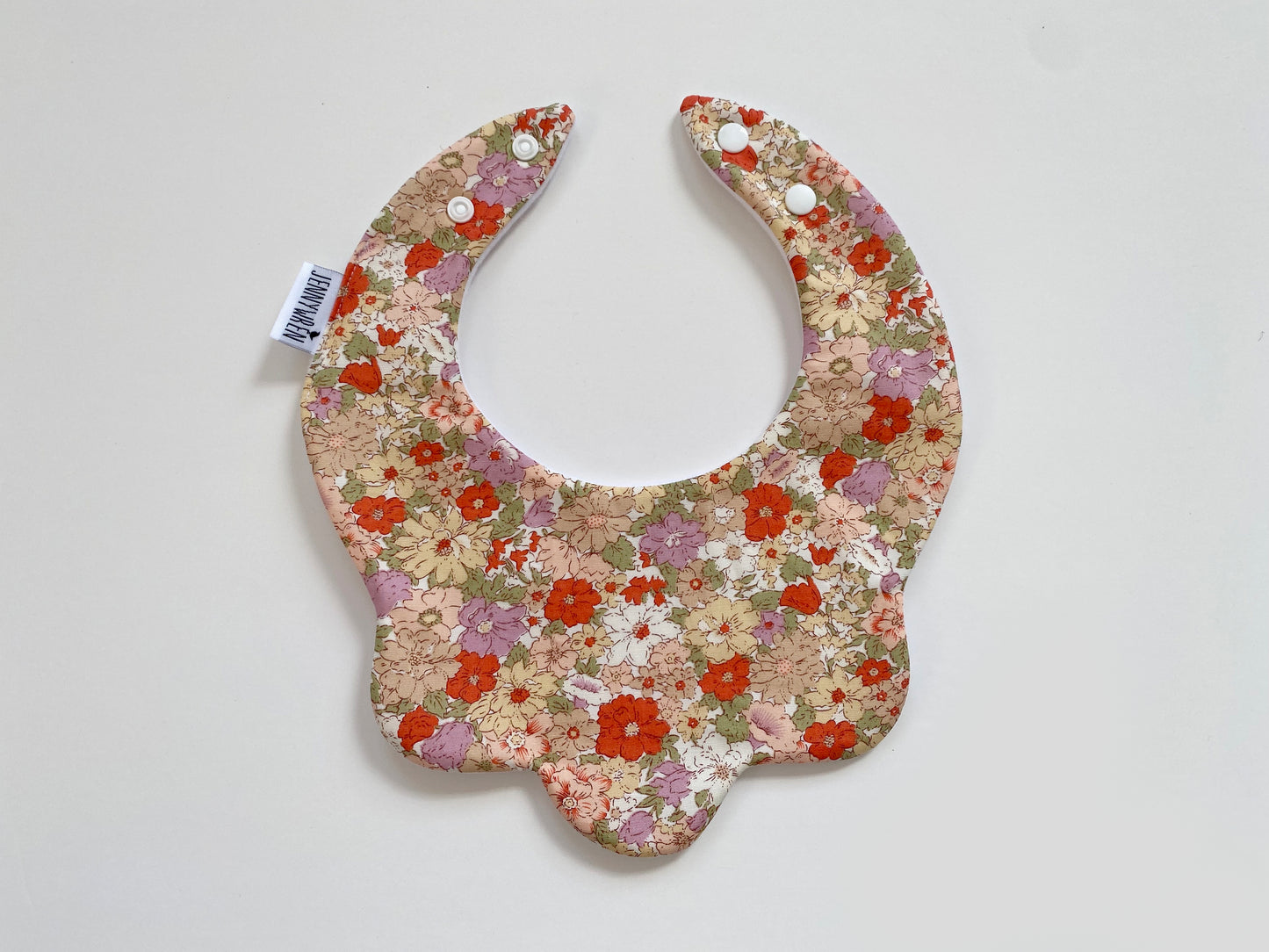 Autumn floral scallop bib