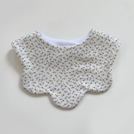 Forget me not scallop bib
