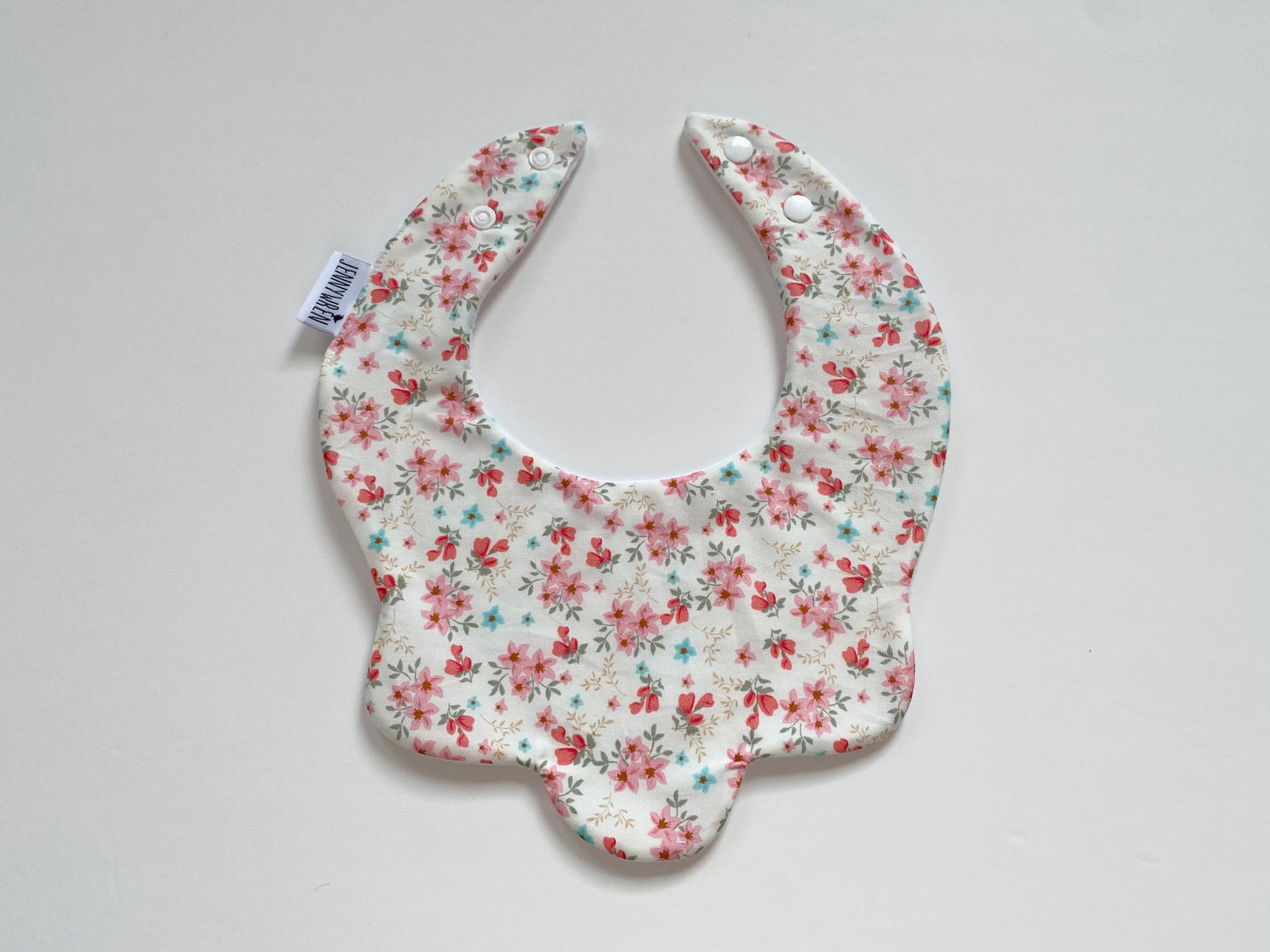 White with red pink flowers scallop bib