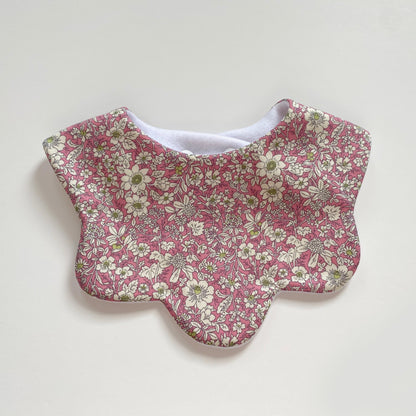 Dusky pink floral scallop bib