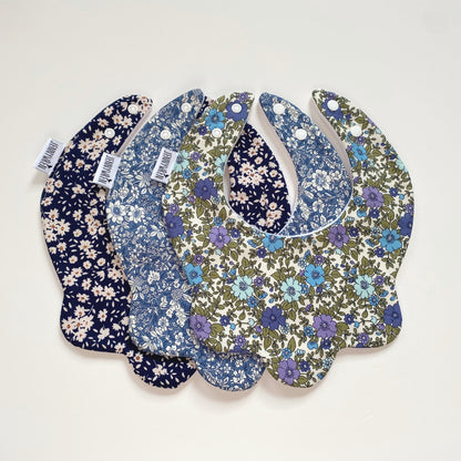 Choice of ditsy scallop bib