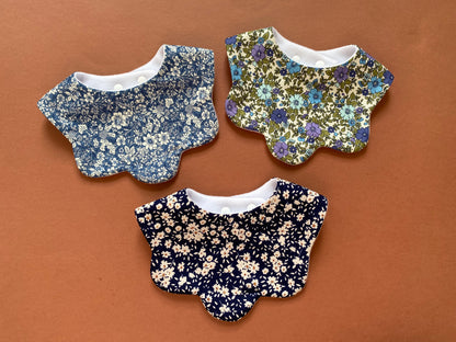 Choice of ditsy scallop bib