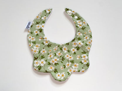 Mint green daisies scallop bib