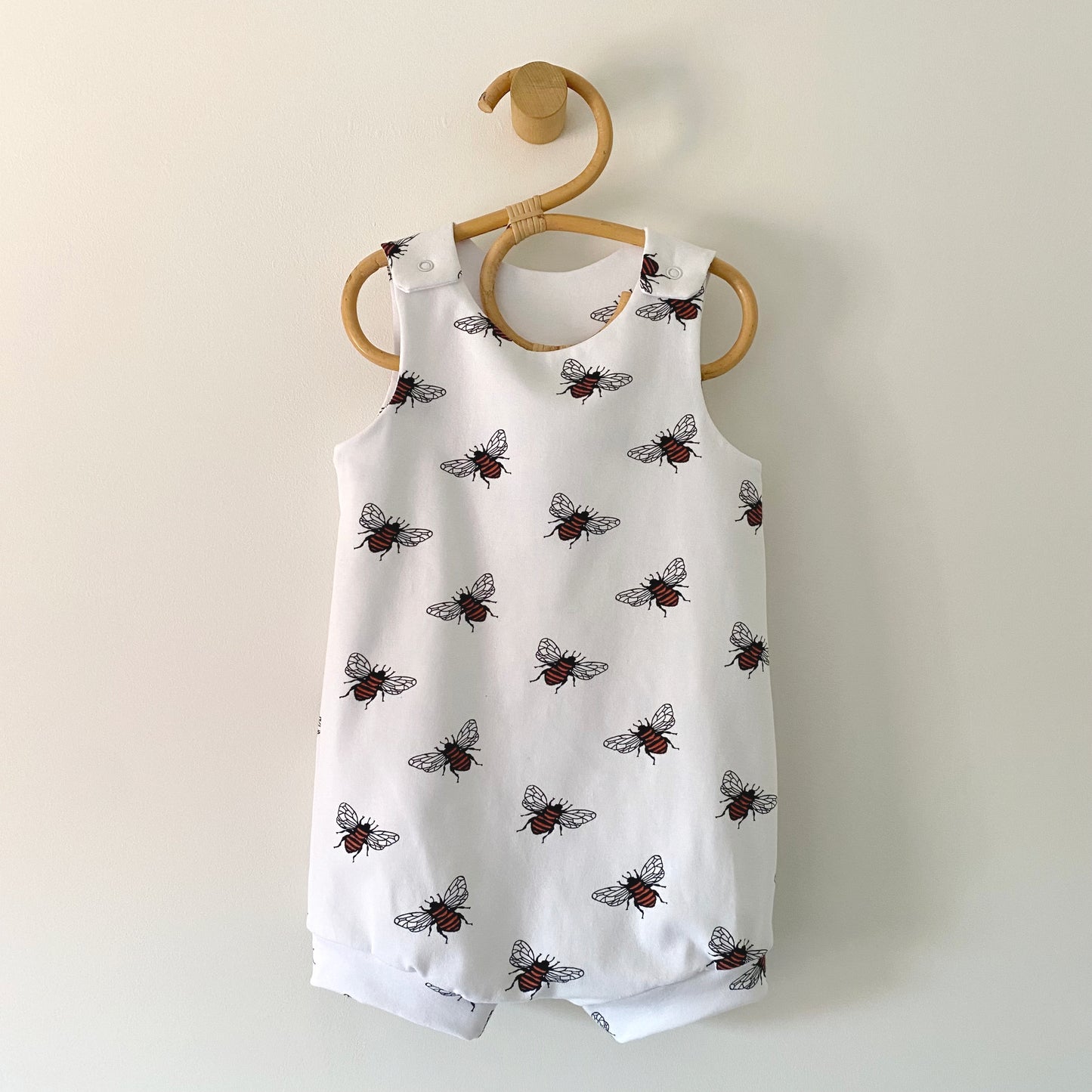 9-12M white bee short romper