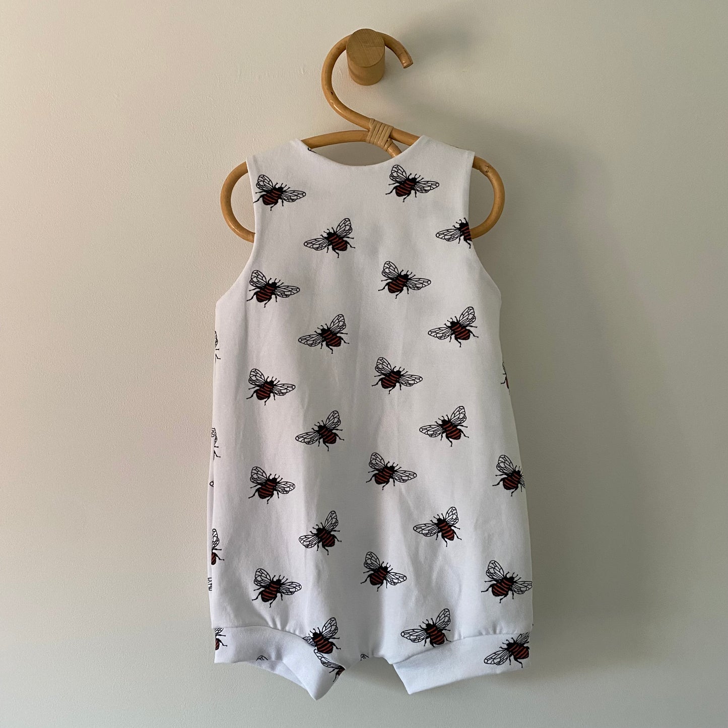 9-12M white bee short romper