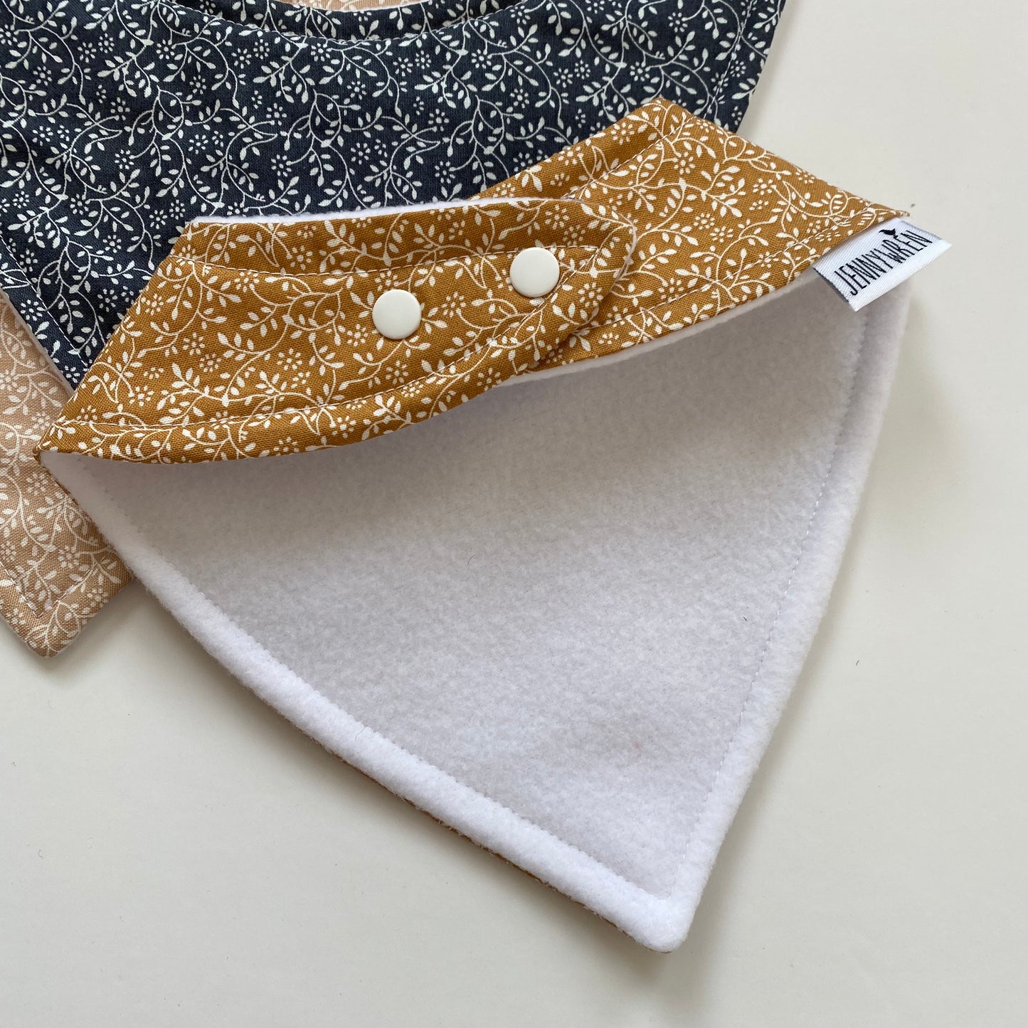 Choice of Autumn ditsy bandana bib