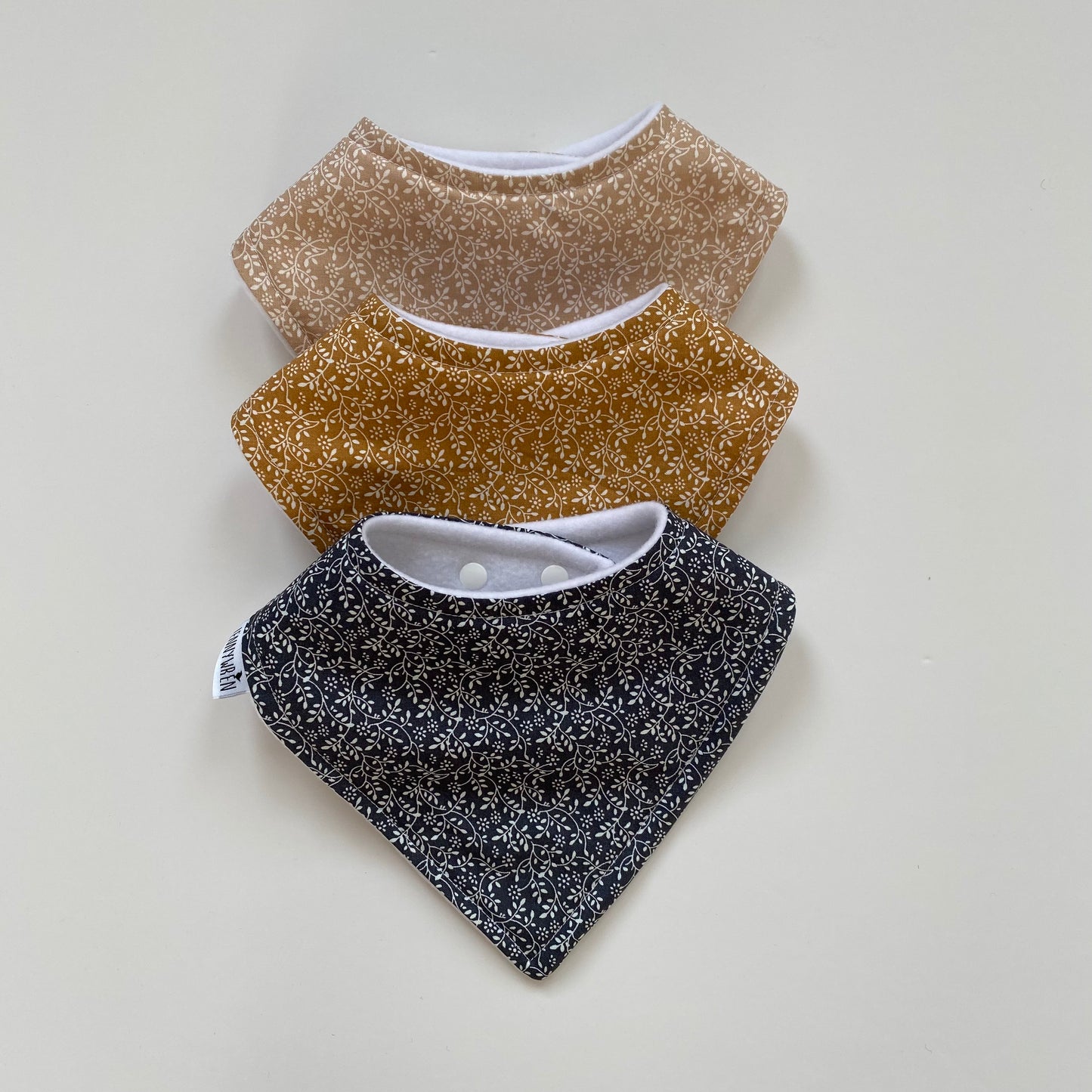 Choice of Autumn ditsy bandana bib