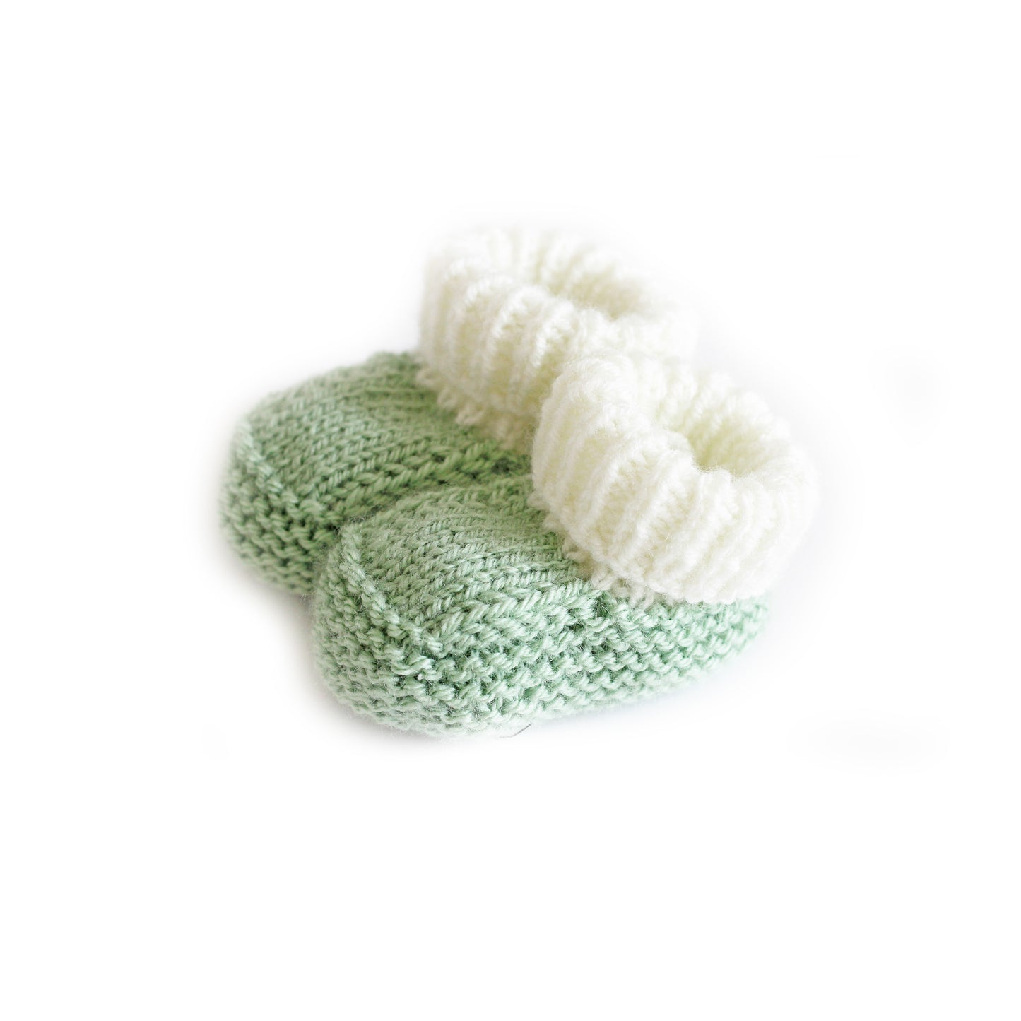 Knitted booties mint