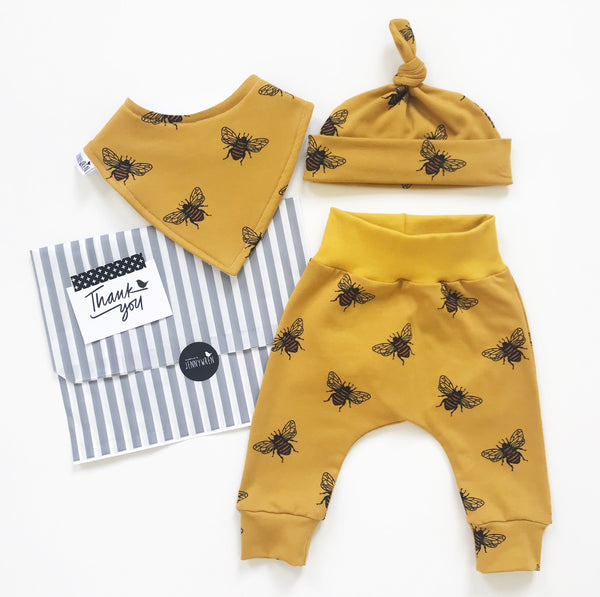 Mustard bee set