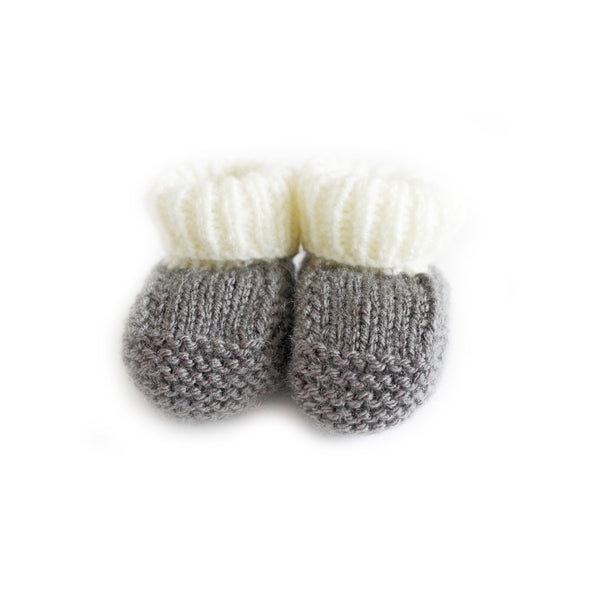 Knitted booties dark grey