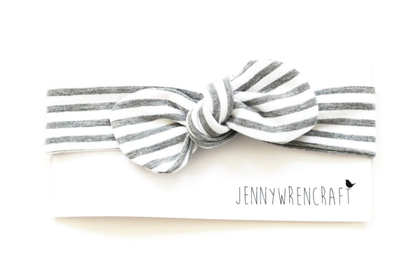 Grey stripe headband