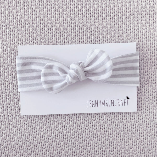 Grey stripe headband