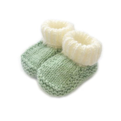 Knitted booties mint