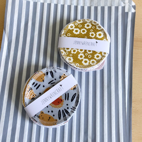 Surprise set of 6 reusable pads