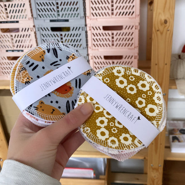 Surprise set of 6 reusable pads