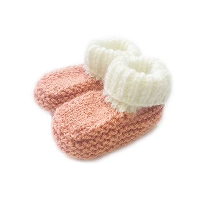 Knitted booties peach
