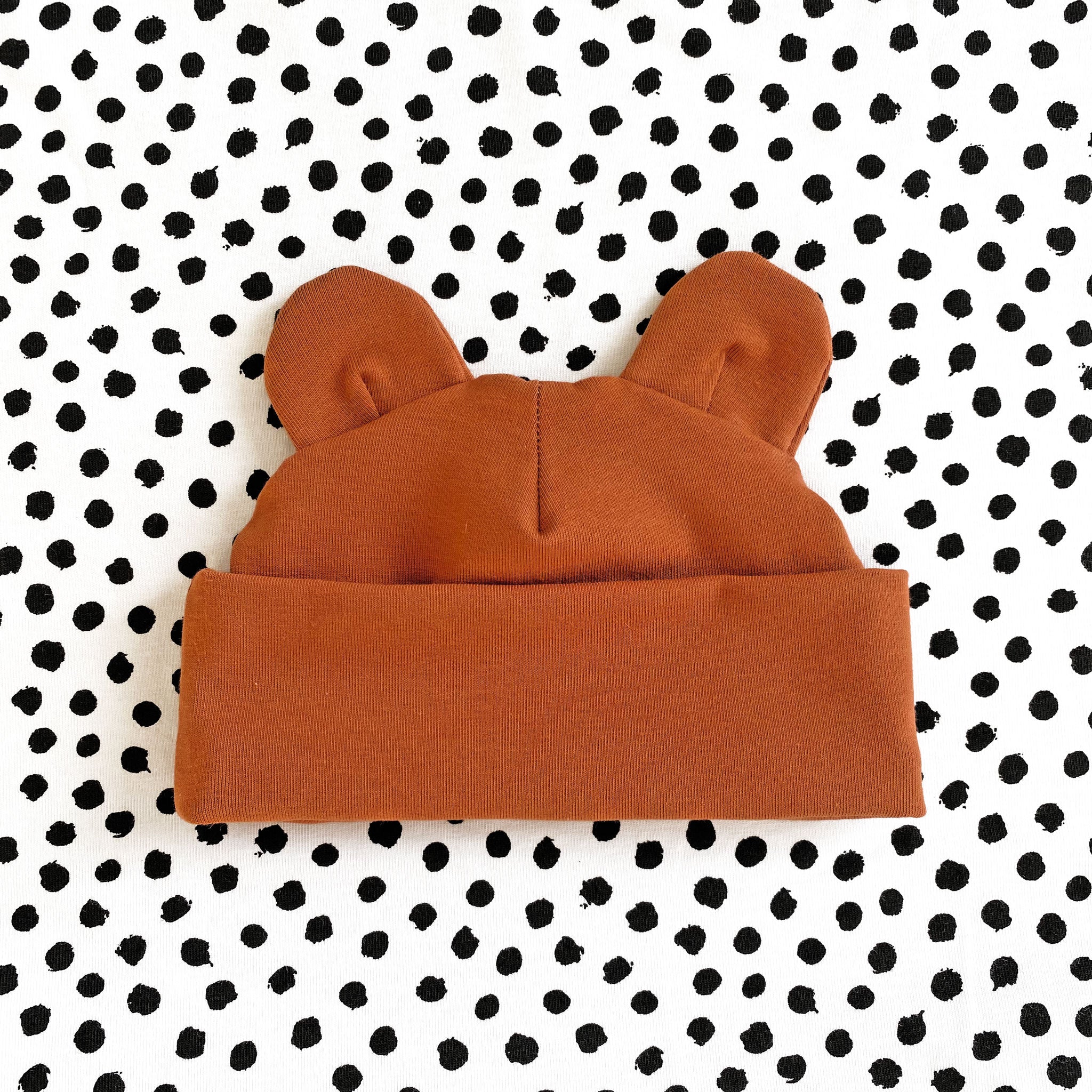 Rust bear hat